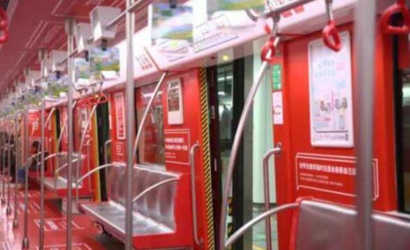 地鐵車(chē)廂廣告