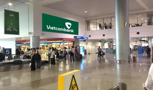 越南機(jī)場廣告