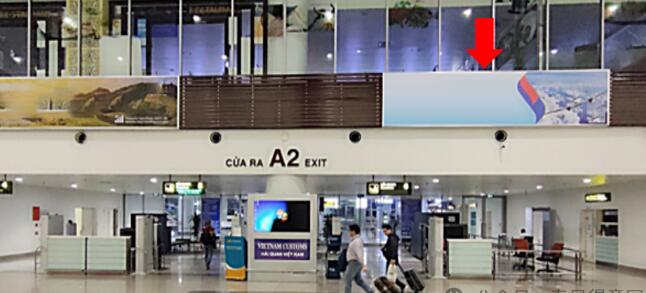 越南內(nèi)排機(jī)場廣告