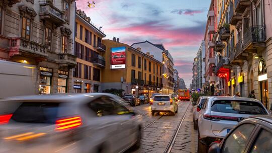 米蘭戶(hù)外led廣告