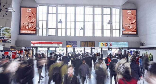 德國(guó)車站廣告