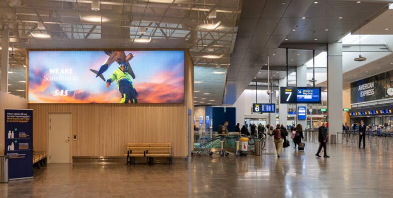 瑞典機(jī)場廣告