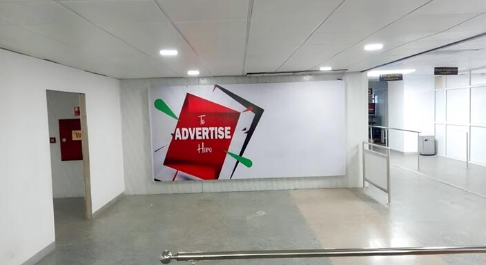 拉各斯機(jī)場(chǎng)廣告